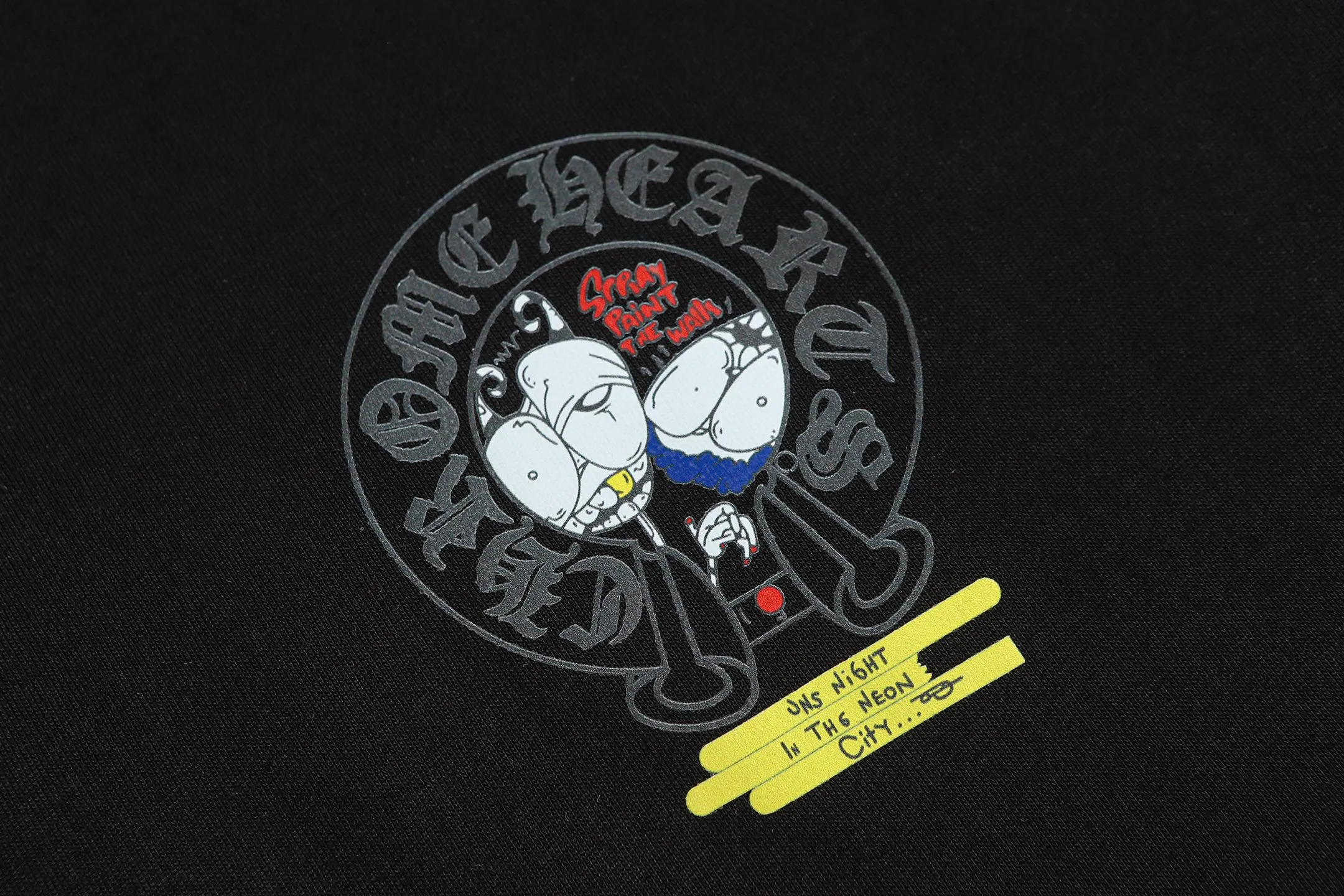 P150 Chrome Hearts CH Chrome Hearts colorful horseshoe Sanskrit city limited letter printed short-sleeved T-shirt Printed with direct injection imported machine Hardware and accessories are all milled and customized Correctly configured Black 2025 Chrome Hearts authentic packaging 260 grams of custom-dyed double yarn cotton Large version Loose and stylish Different from low version slim and long version The upper body stretches the hips 100% commitment: top quality Not fast food The highest version on the market Top quality - different from the ordinary versions on the market If you care about quality, you should also respect the price. Absolutely 0 after-sales service and 0 return rate so far. It’s hard not to love the style - 260g double yarn cotton custom dyed fabric - Correct high-density main mark, washed tag, hand-sewn